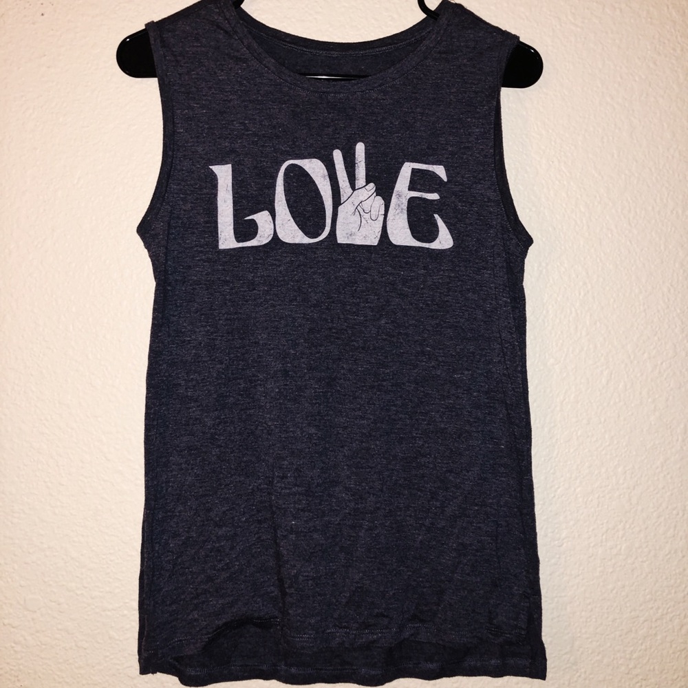 “Lo✌🏼e” graphic tank top.
